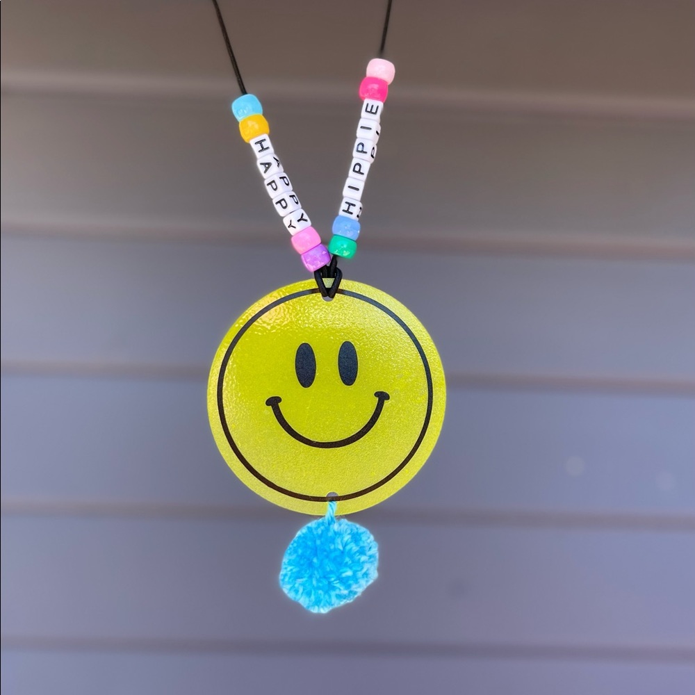 Car charm - Picture 2 of 2